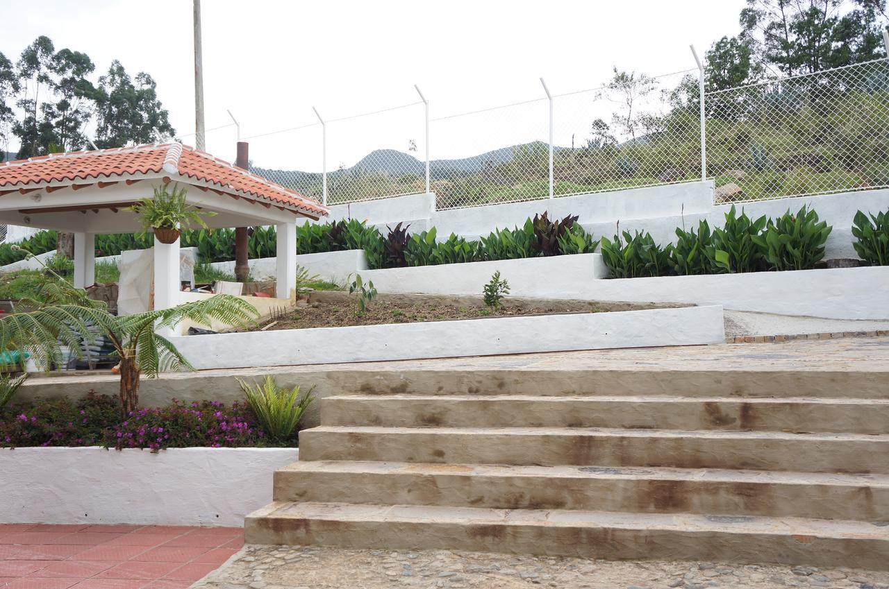 San Benito Hotel Tibasosa Bagian luar foto